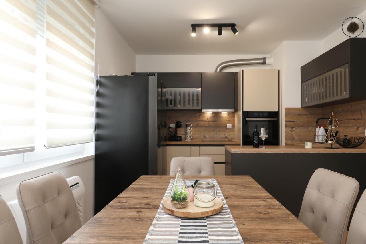 Apartman Maresa Zadar Buitenkant foto