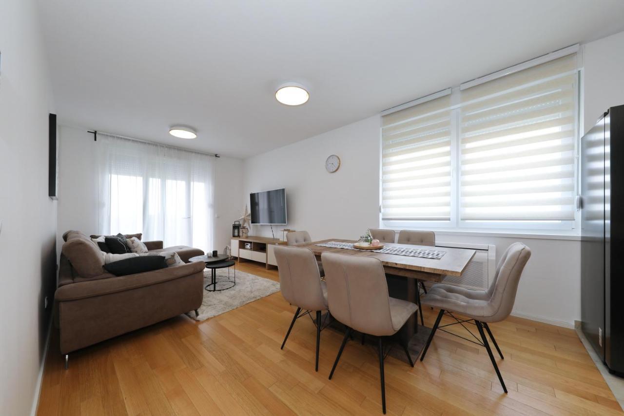 Apartman Maresa Zadar Buitenkant foto